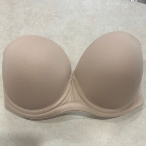 Seamless Strapless Bra - Tan